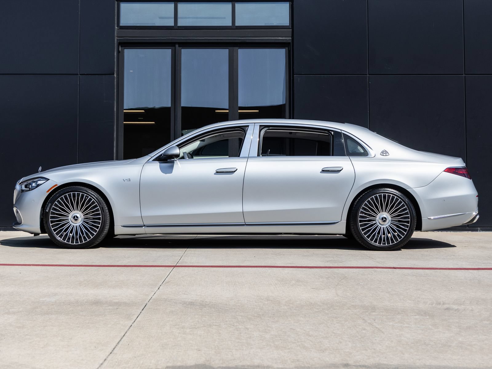Used 2024 Mercedes-Benz Maybach S 680 4MATIC image 9