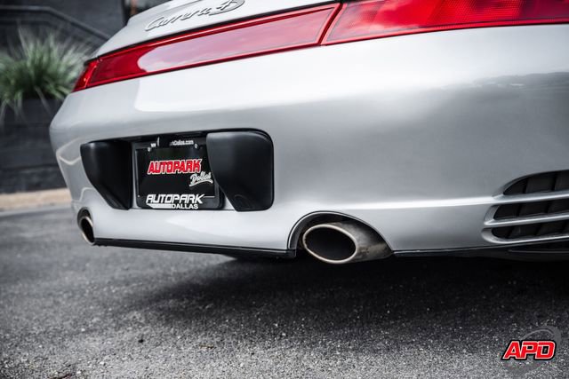 Used 2002 Porsche 911 Carrera RWD image 32