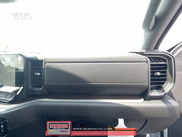 New 2025 Chevrolet Silverado 1500 LT image 28