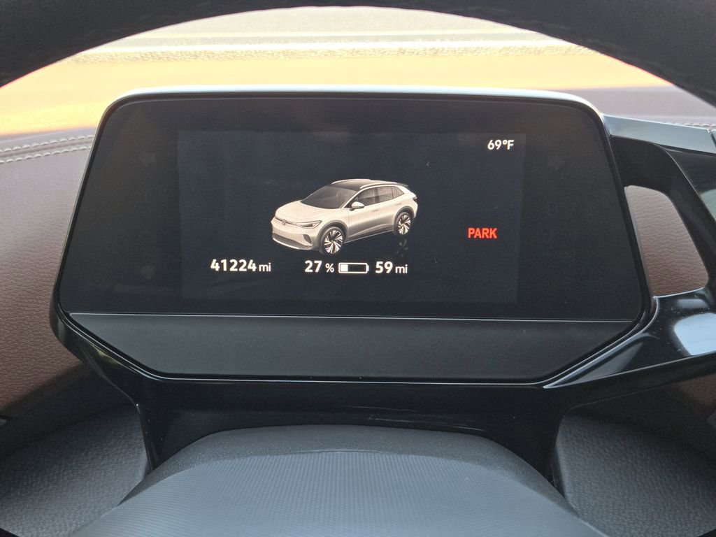Used 2023 Volkswagen ID.4 Pro image 17
