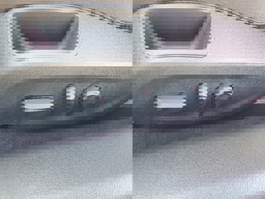 Used 2017 Buick Cascada Sport Touring image 7