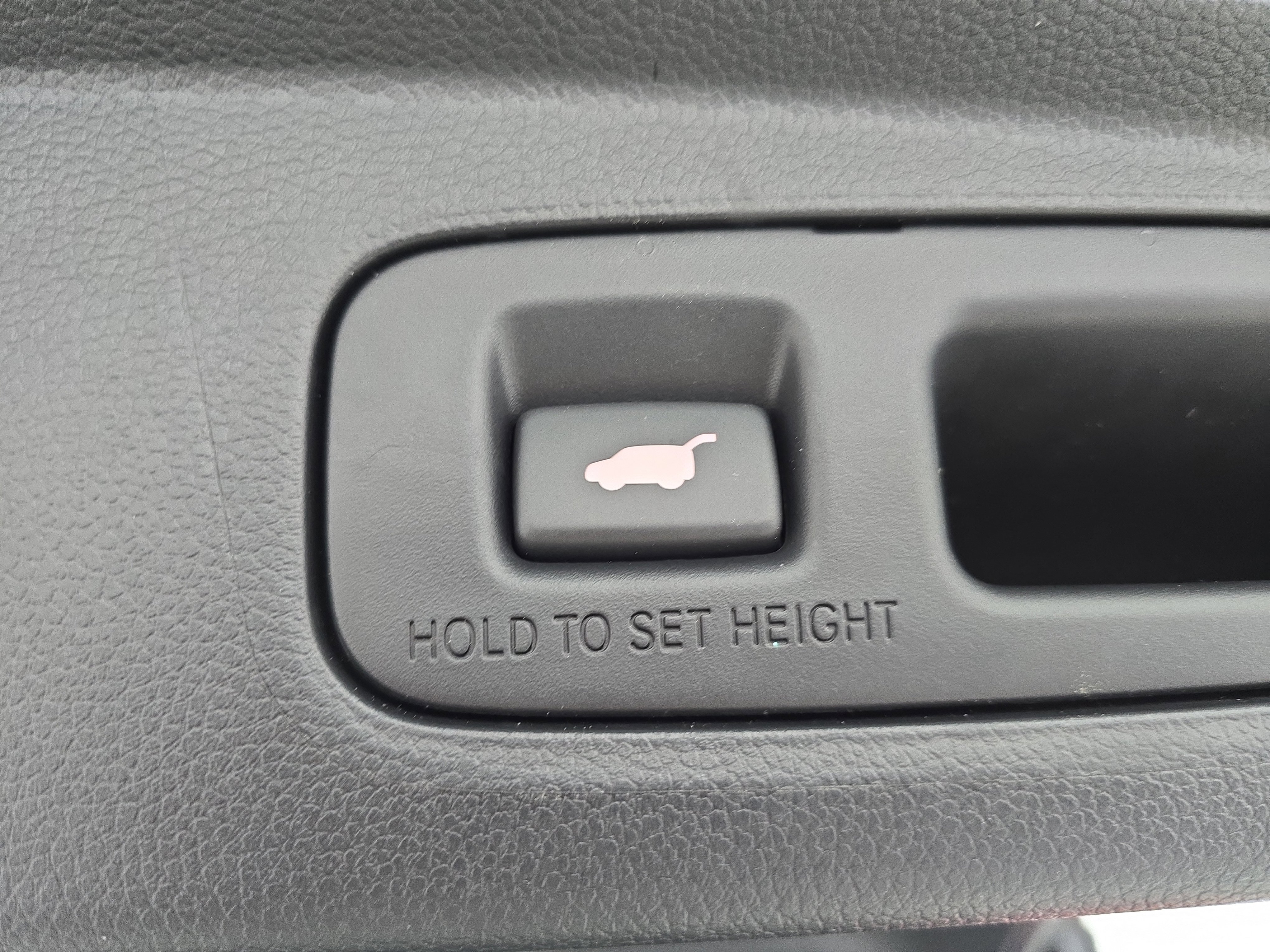 Used 2025 Honda CR-V Sport Touring image 13