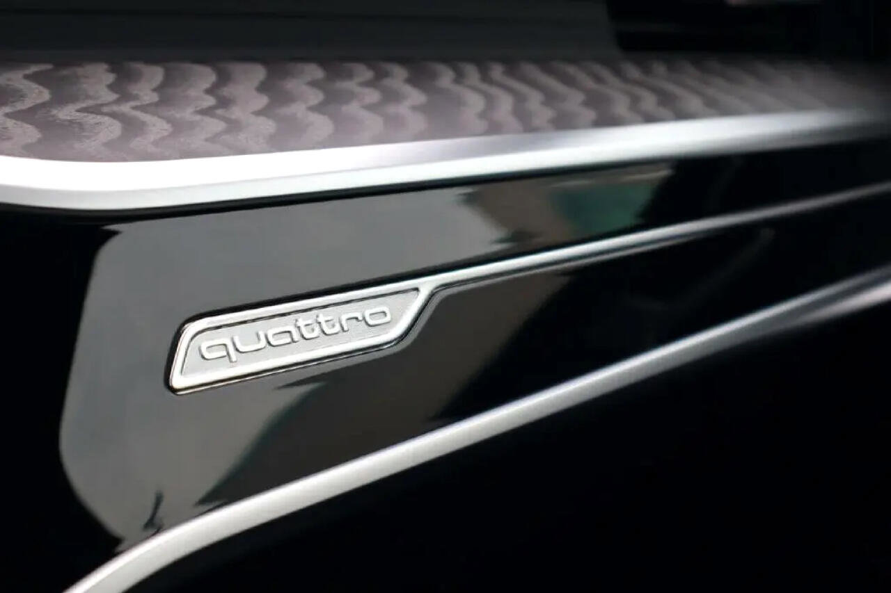 Used 2024 Audi A6 Premium Plus image 28