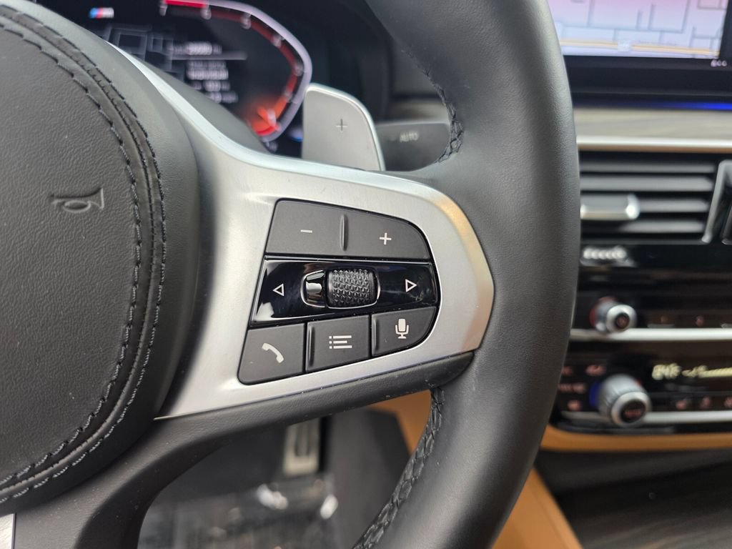 Used 2021 BMW 530i w/ M Sport Package RWD image 20
