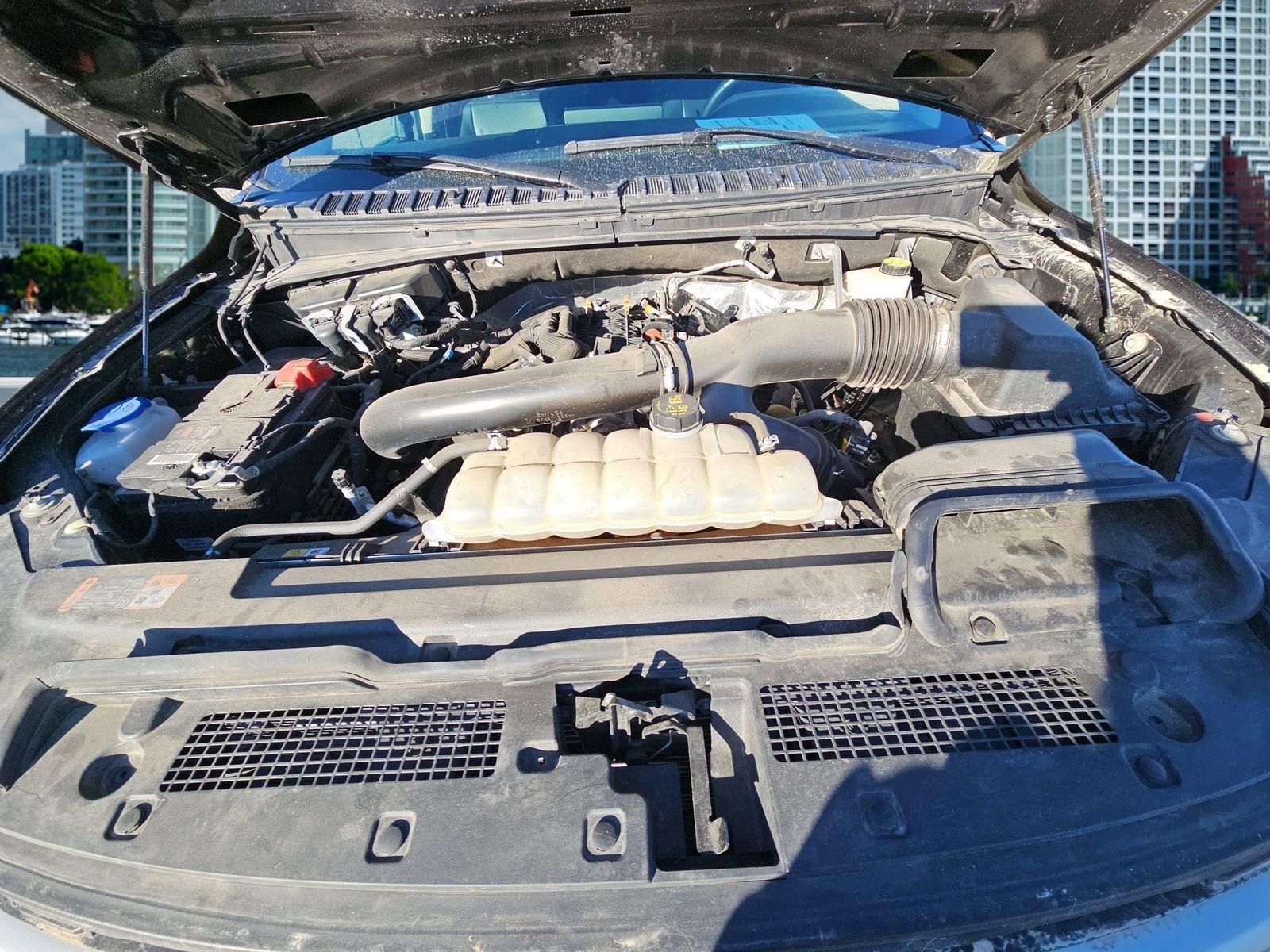 Used 2024 Ford Expedition Max XLT AWD/4WD image 6