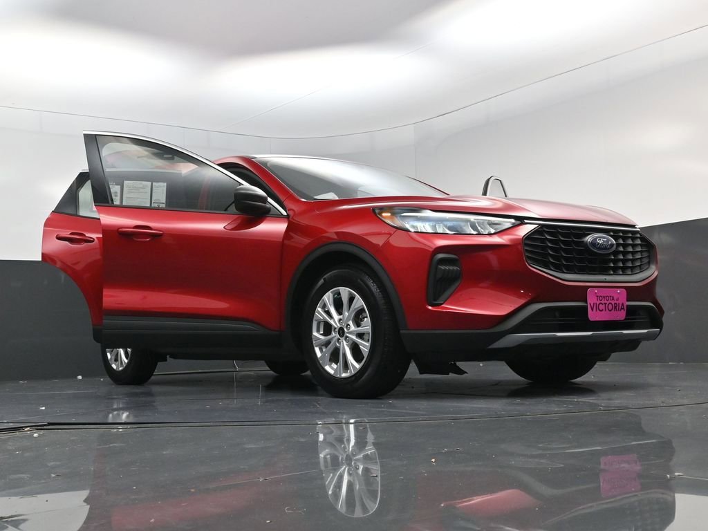 Used 2023 Ford Escape Active FWD image 27