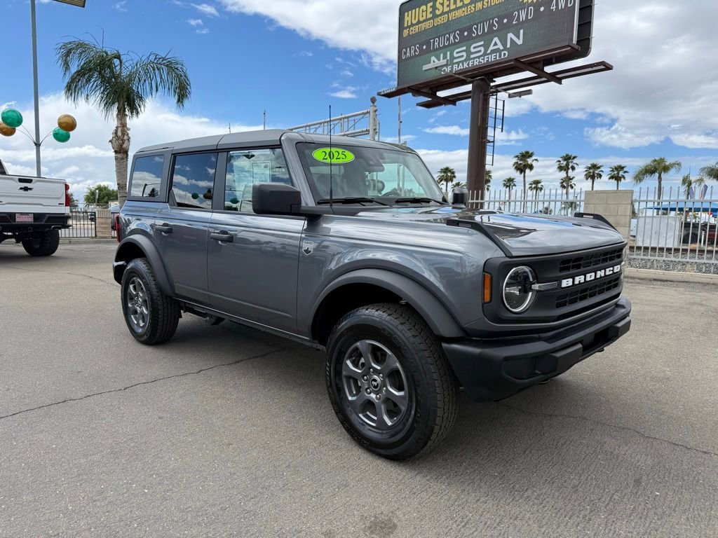 Used 2025 Ford Bronco Big Bend AWD/4WD image 1