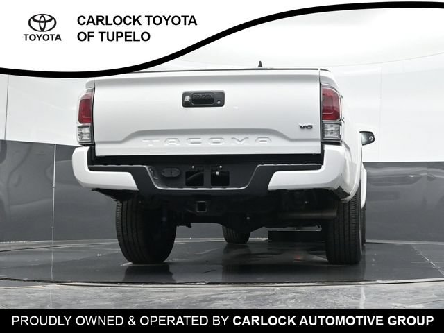 Used 2022 Toyota Tacoma TRD Sport AWD/4WD image 29