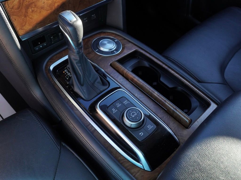 Used 2024 Nissan Armada SL w/ Captain's Chairs Package image 17