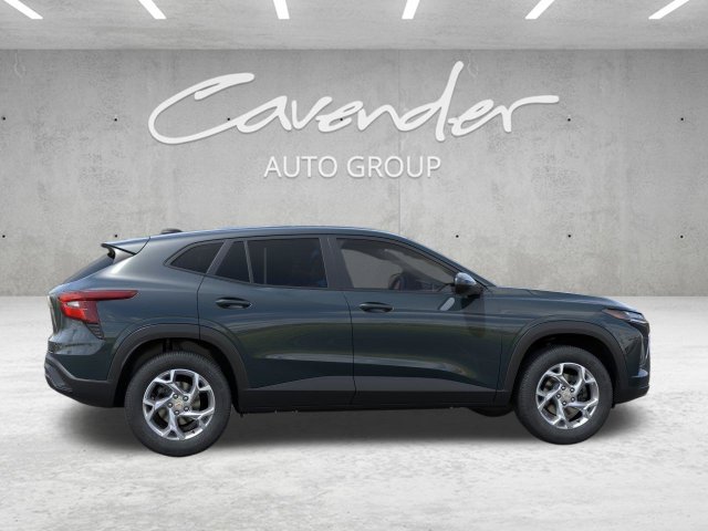 New 2026 Chevrolet Trax LS FWD image 5