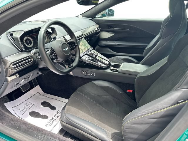 Used 2025 Aston Martin V8 Vantage Coupe RWD image 9