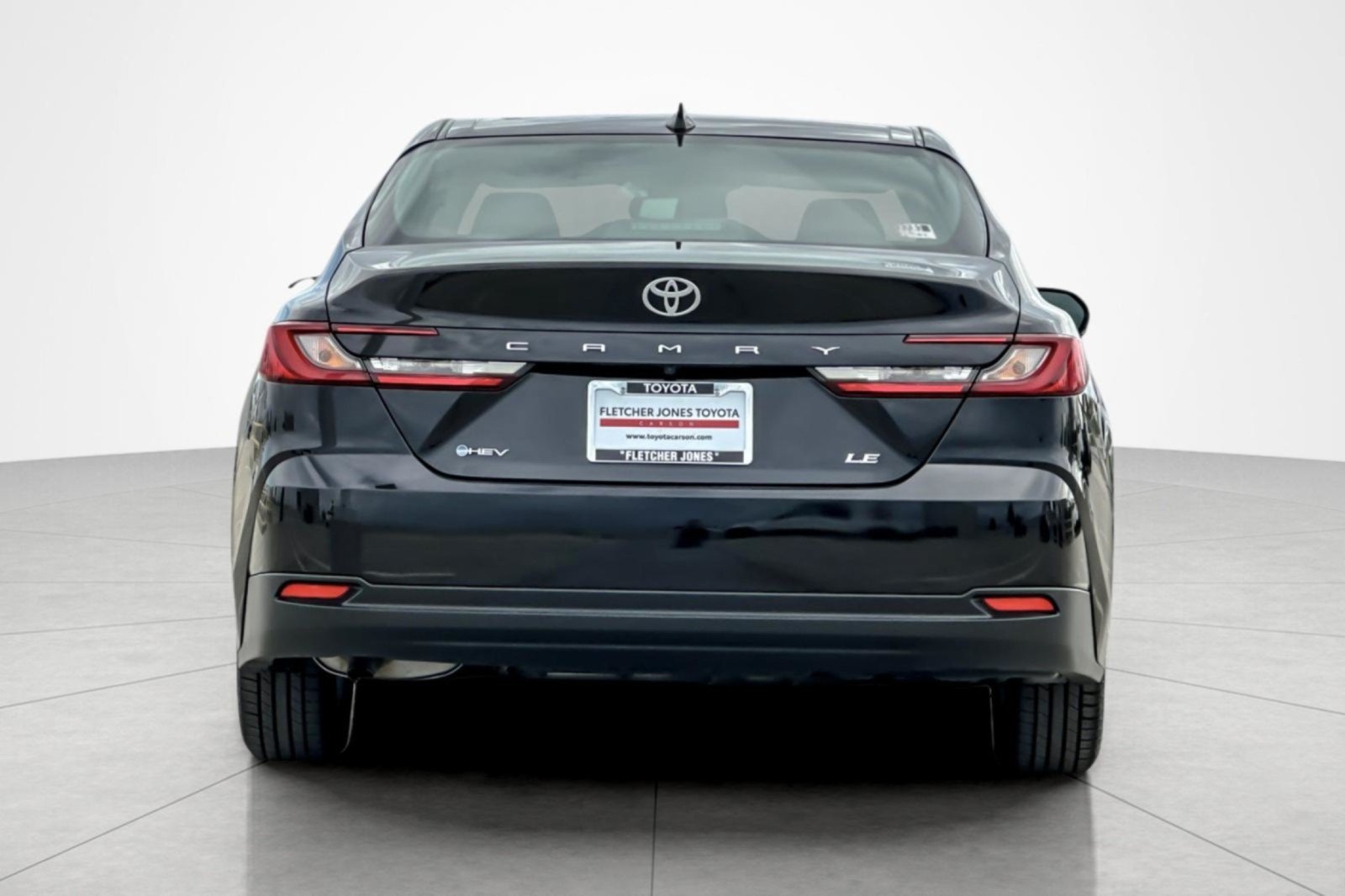 Certified 2025 Toyota Camry LE FWD image 4