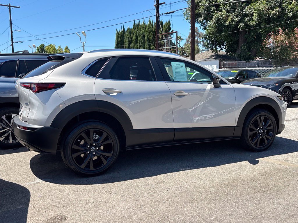 Used 2024 MAZDA CX-30 AWD 2.5 S w/ Select Sport Pkg image 3