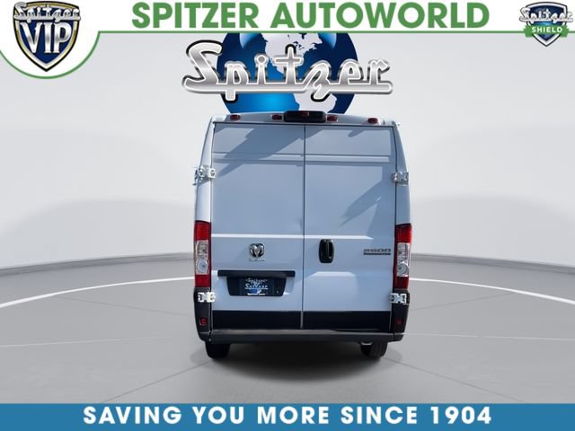 Used 2025 RAM ProMaster 2500 w/ Convenience Group FWD image 9