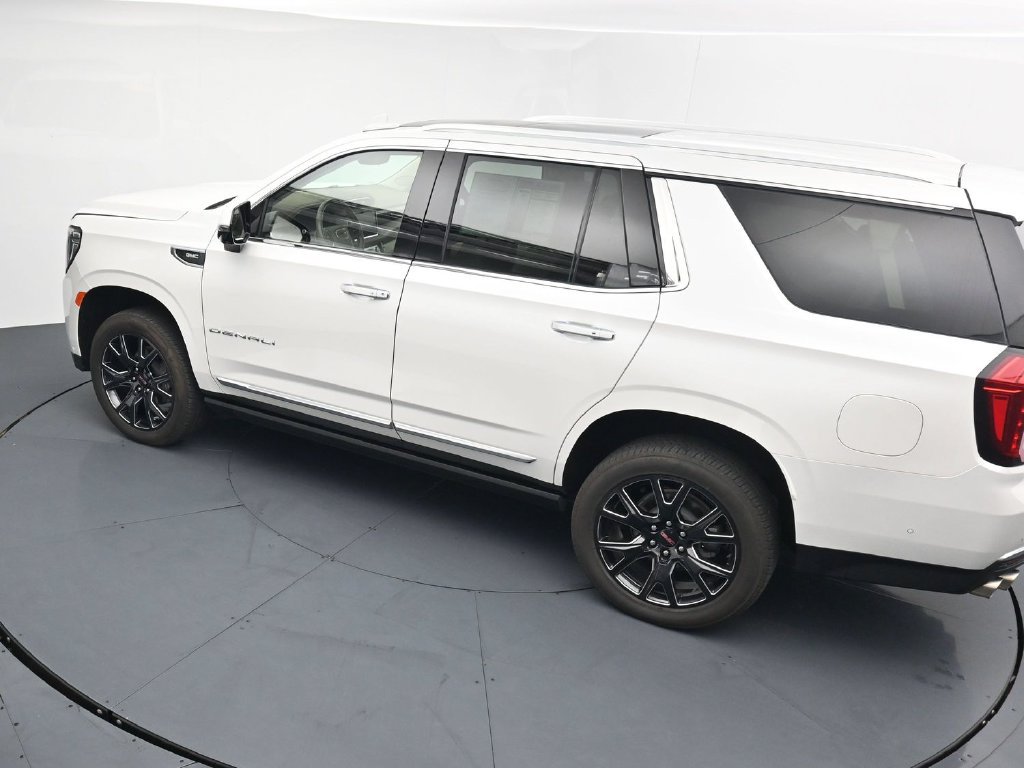 Used 2024 GMC Yukon Denali w/ Advanced Technology Package AWD/4WD image 30