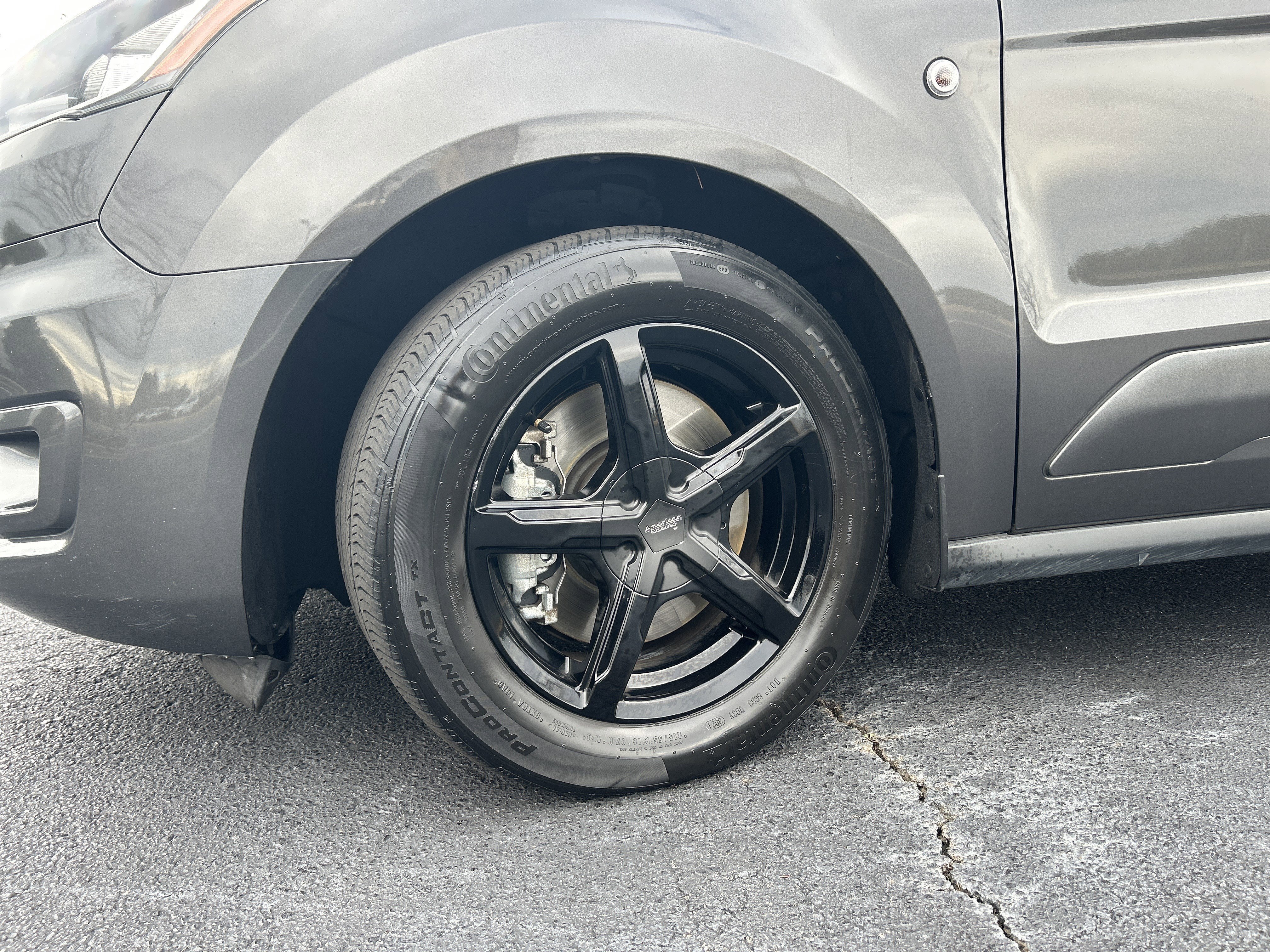 Used 2019 Ford Transit Connect XLT image 32