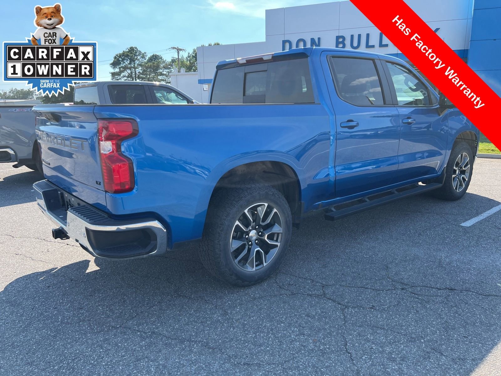 Used 2023 Chevrolet Silverado 1500 LT AWD/4WD image 5