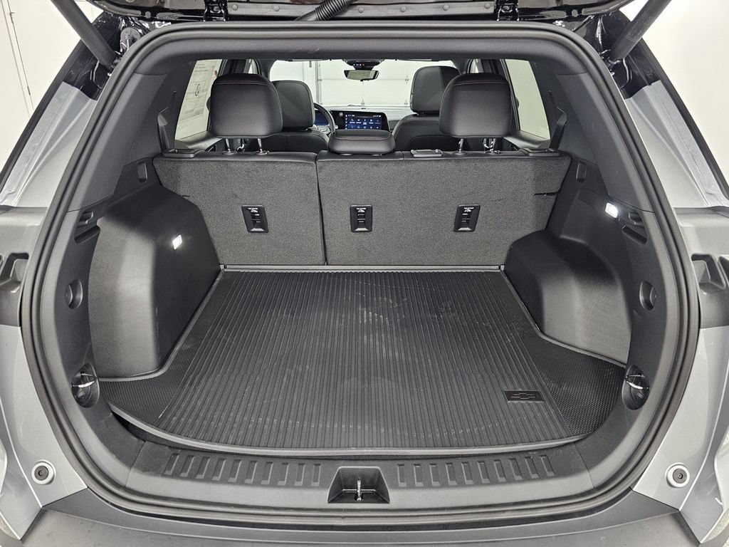 New 2027 Chevrolet Equinox RS w/ Safety and Technology Package AWD/4WD image 27