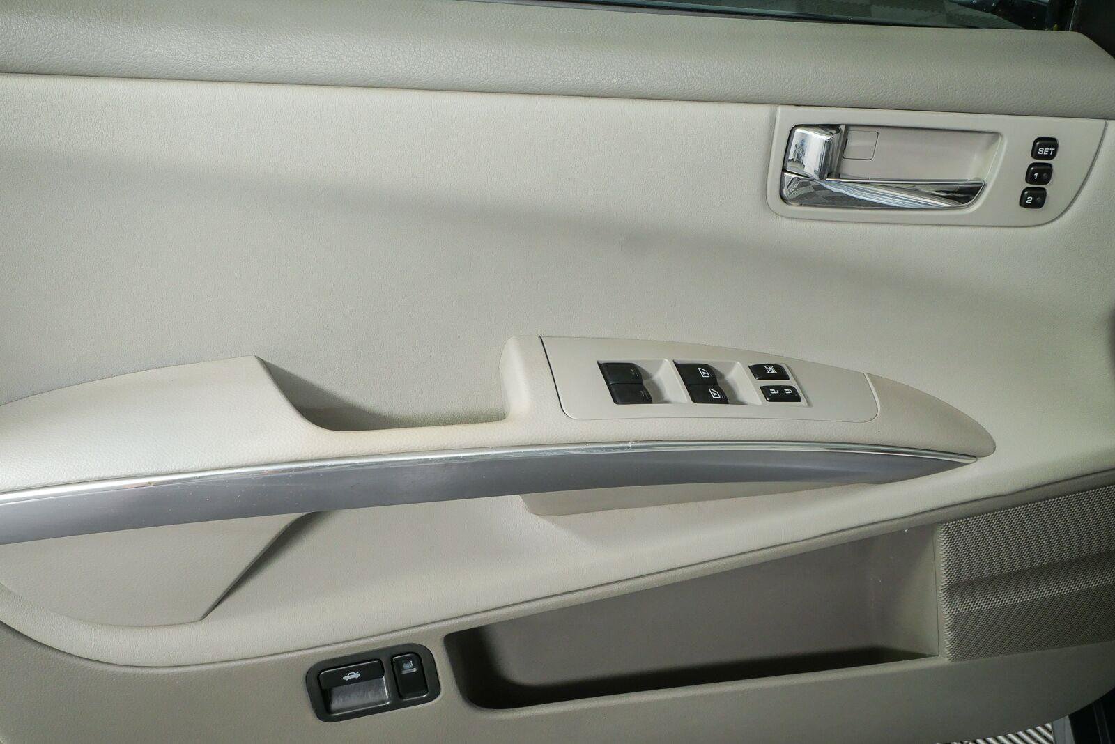 Used 2008 Nissan Maxima 3.5 SE w/ Sensory Pkg FWD image 6
