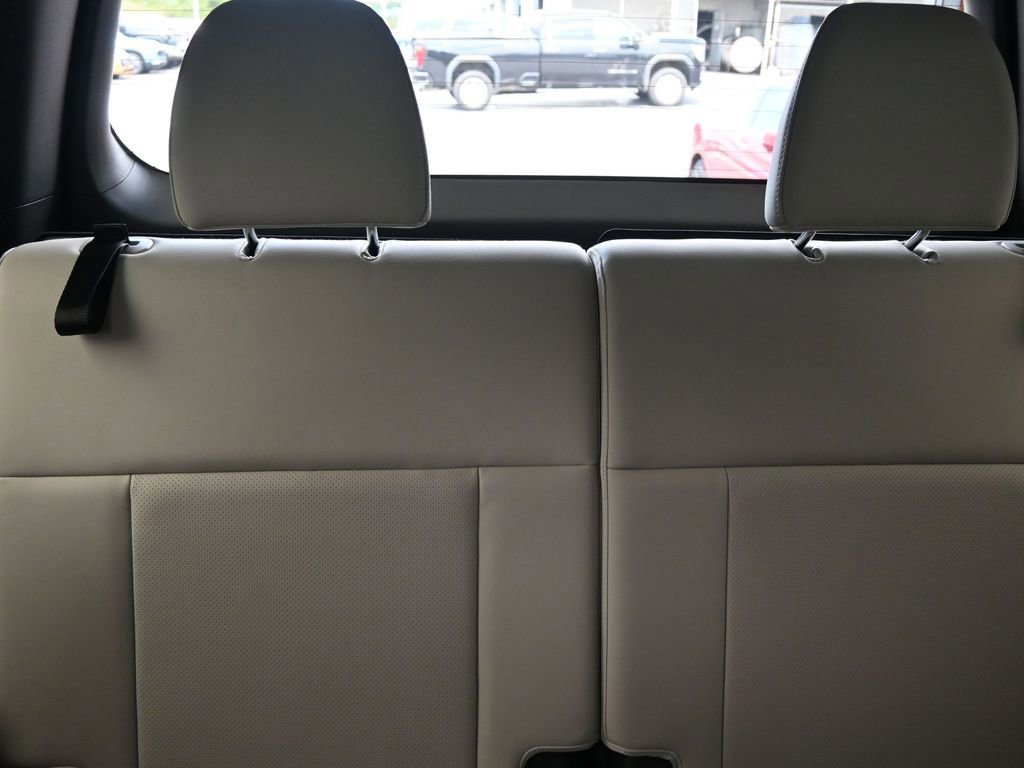 New 2026 Hyundai Santa Fe SEL image 16