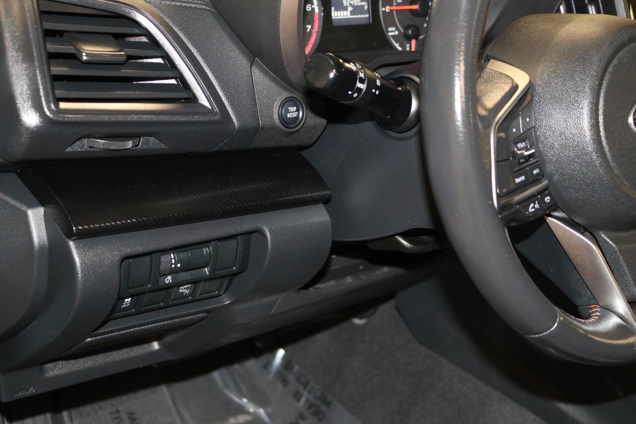 Used 2018 Subaru Crosstrek 2.0i Premium w/ Moonroof Package image 40