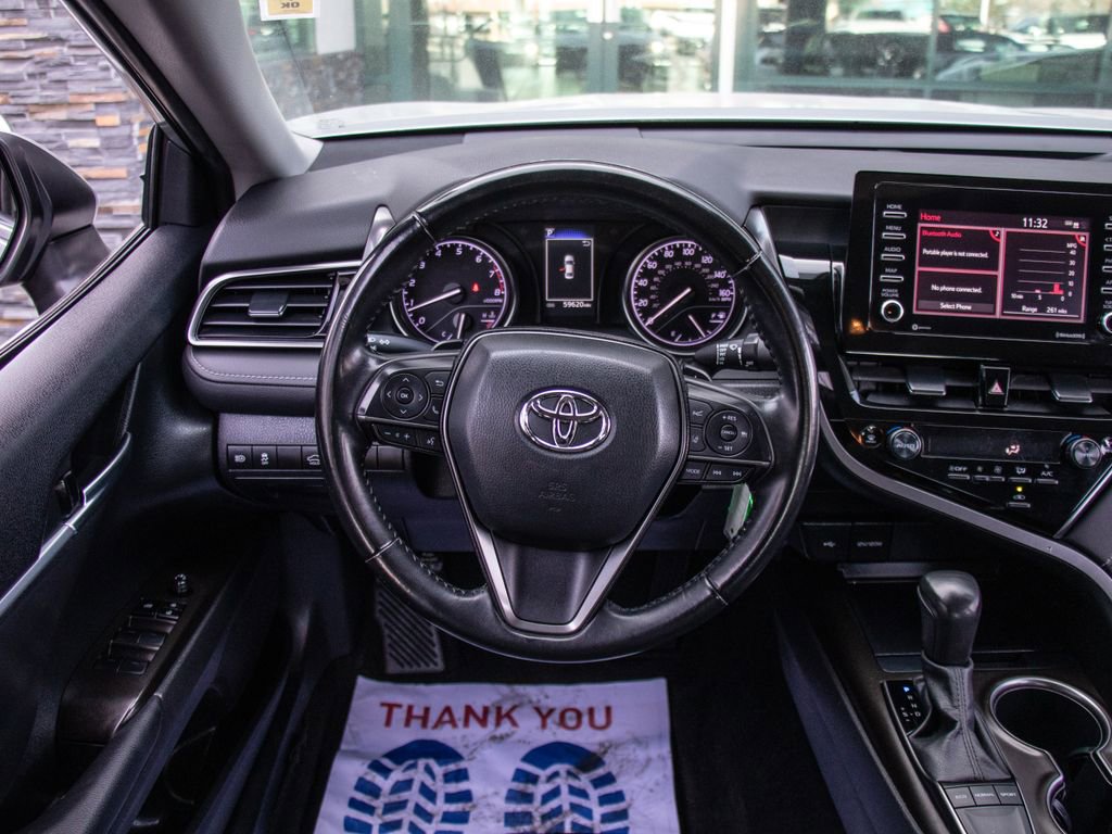 Used 2023 Toyota Camry SE FWD image 12