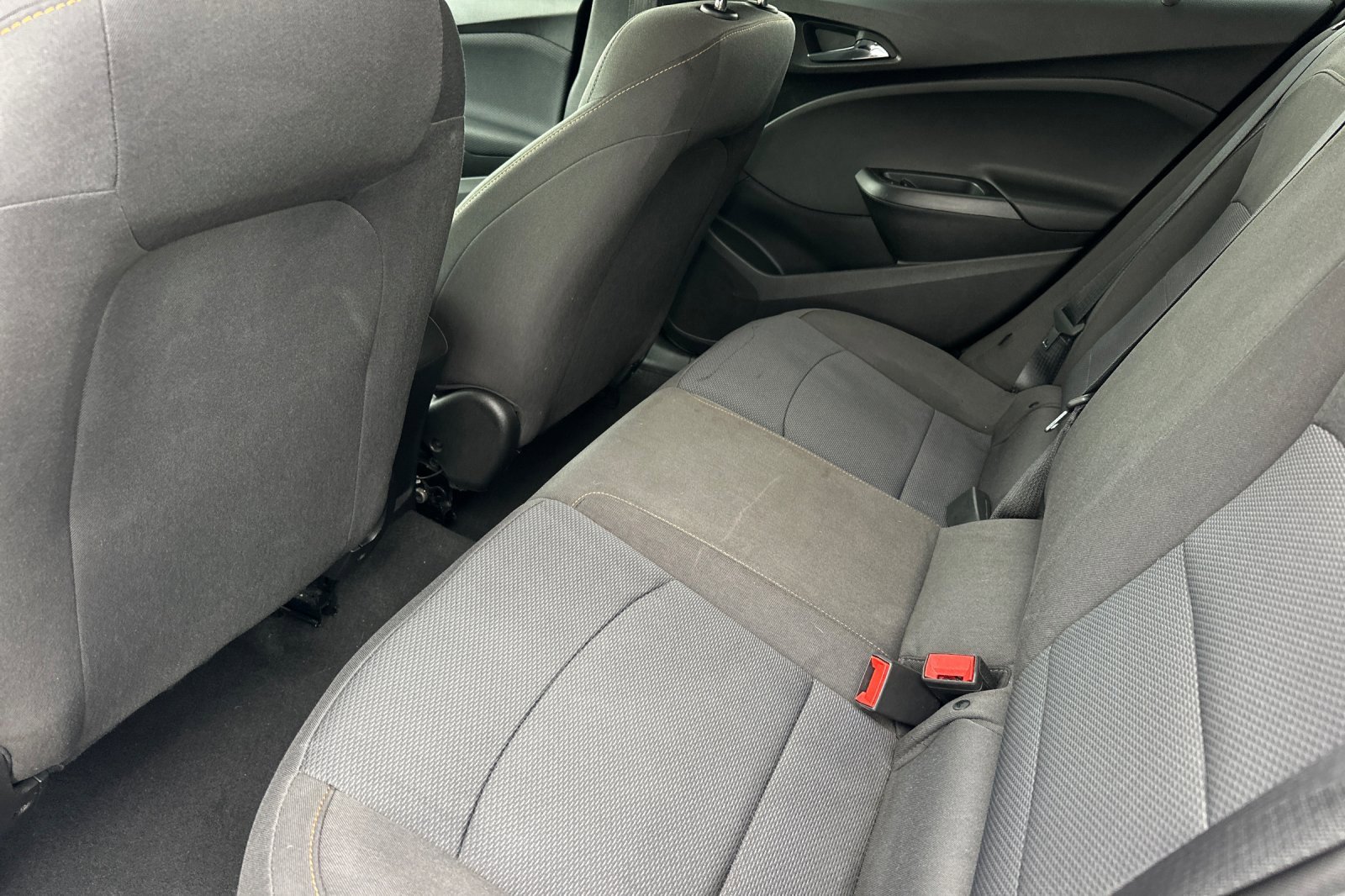 Used 2019 Chevrolet Cruze LS image 11