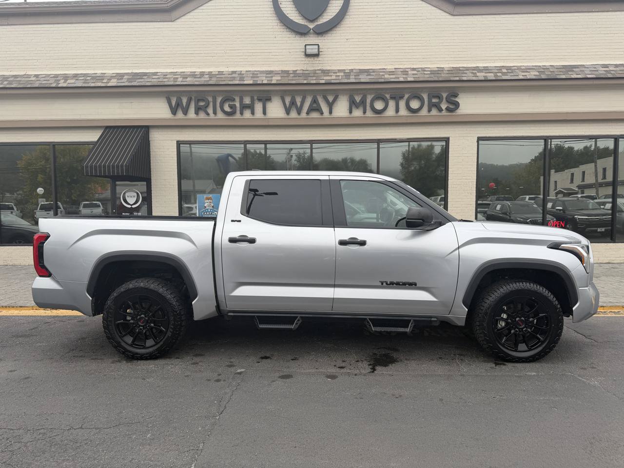 Used 2023 Toyota Tundra SR5 AWD/4WD image 2