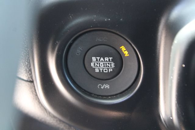 Used 2023 Jeep Wrangler Unlimited Rubicon 4xe w/ Cold Weather Group AWD/4WD image 24