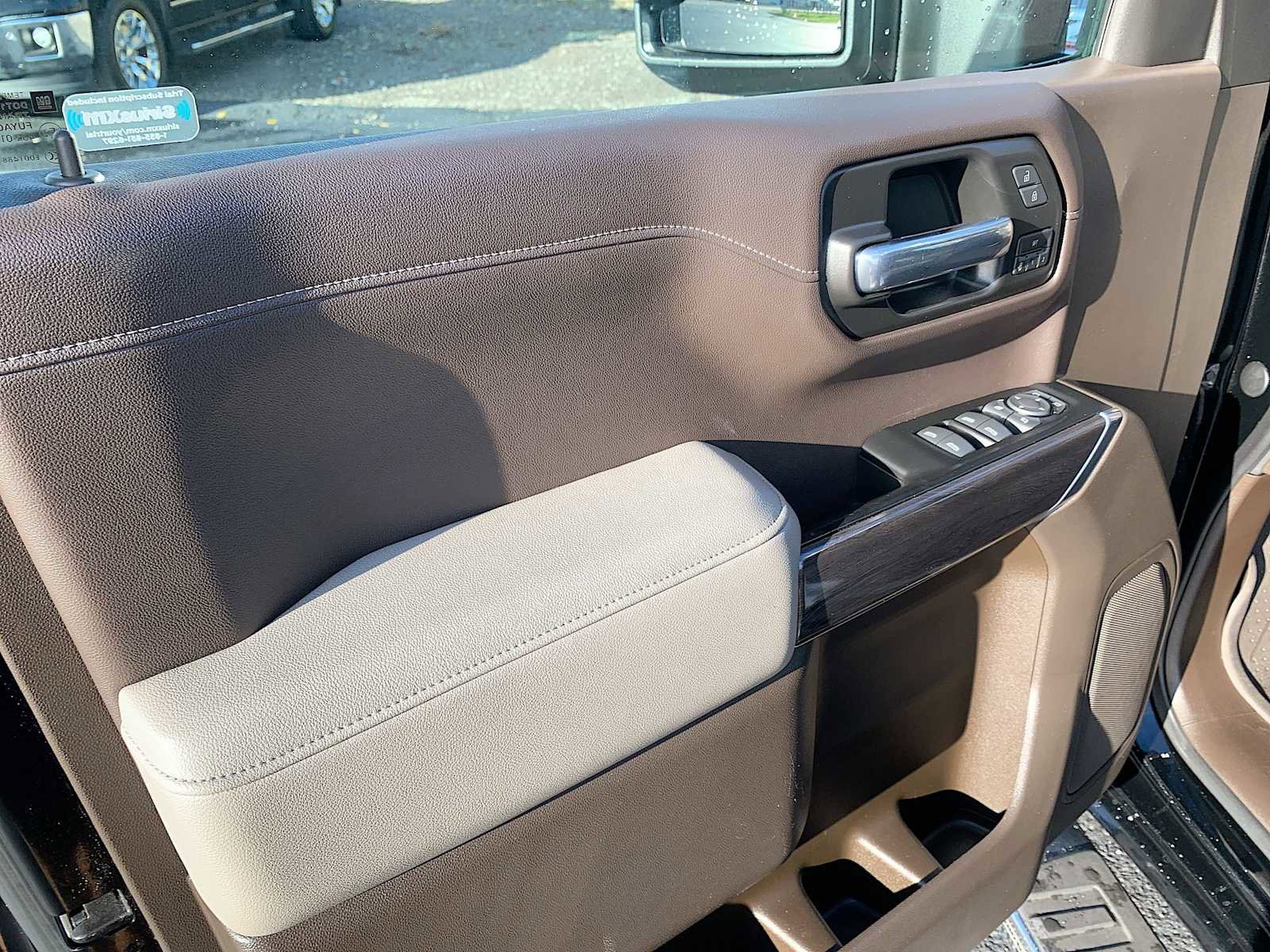 Certified 2019 Chevrolet Silverado 1500 LTZ image 21