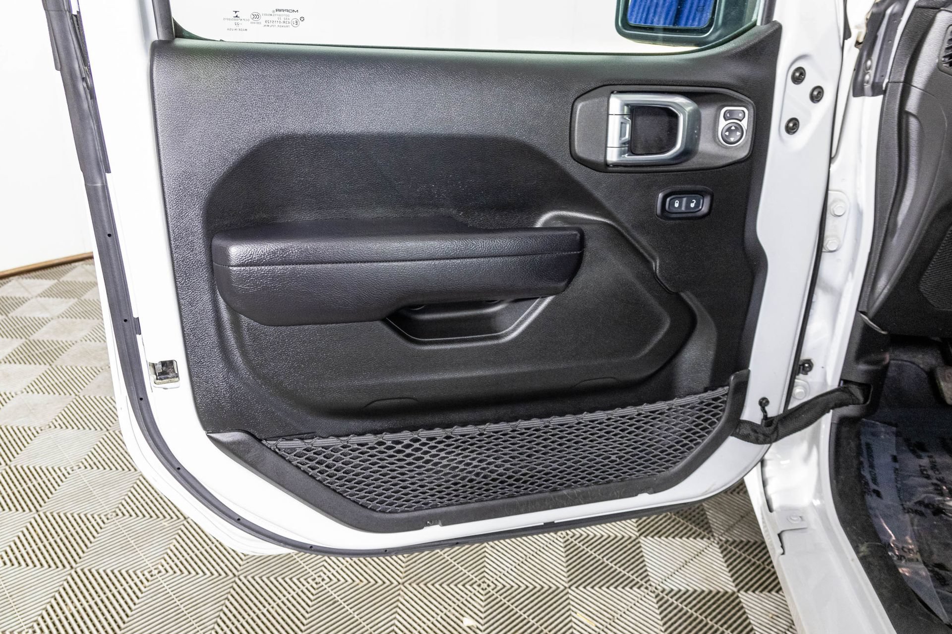 Used 2022 Jeep Wrangler Unlimited Sport AWD/4WD image 41