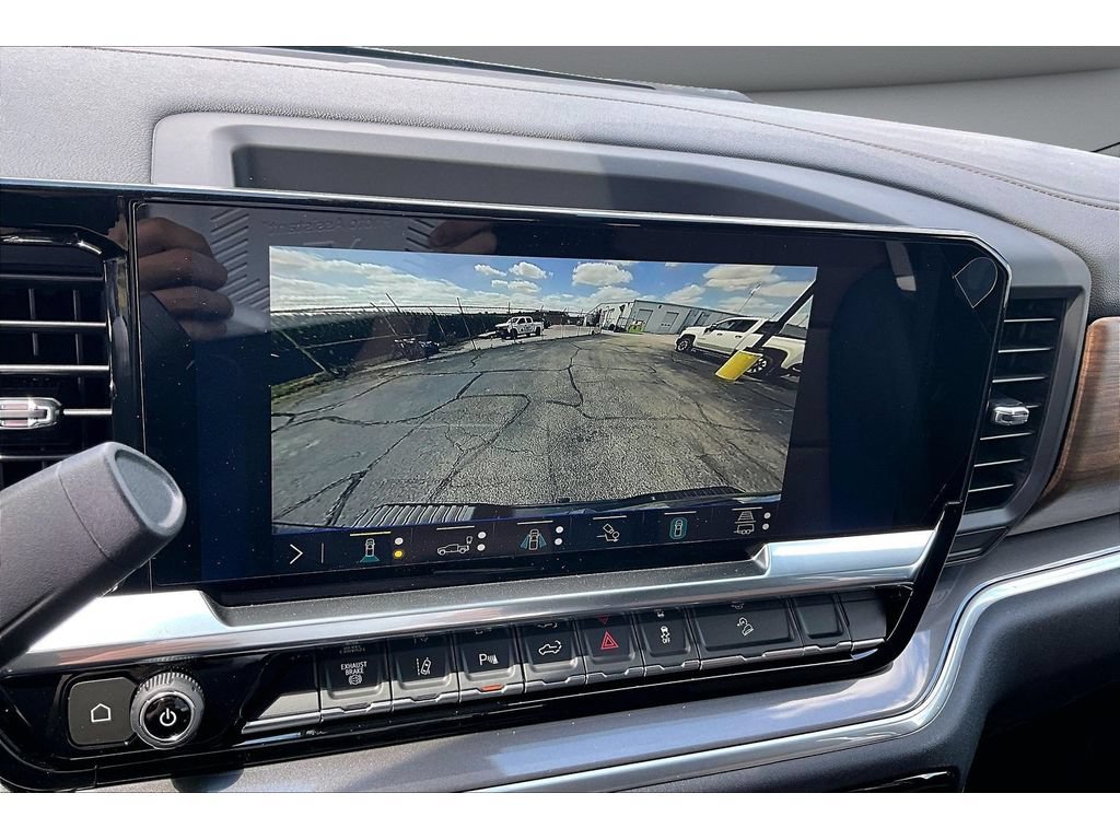 New 2026 Chevrolet Silverado 2500 High Country w/ High Country Premium Package AWD/4WD image 33