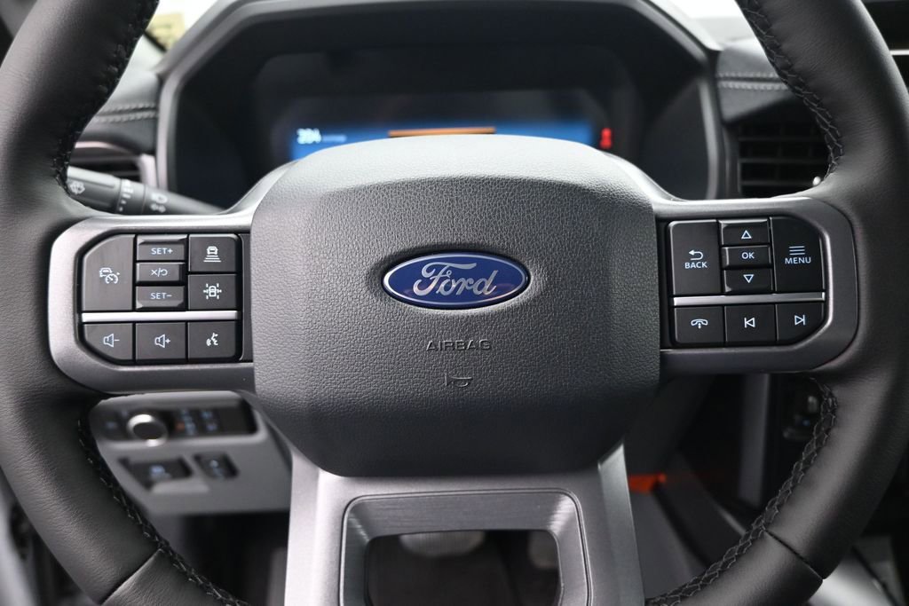 New 2025 Ford F150 Lightning Flash AWD/4WD image 11