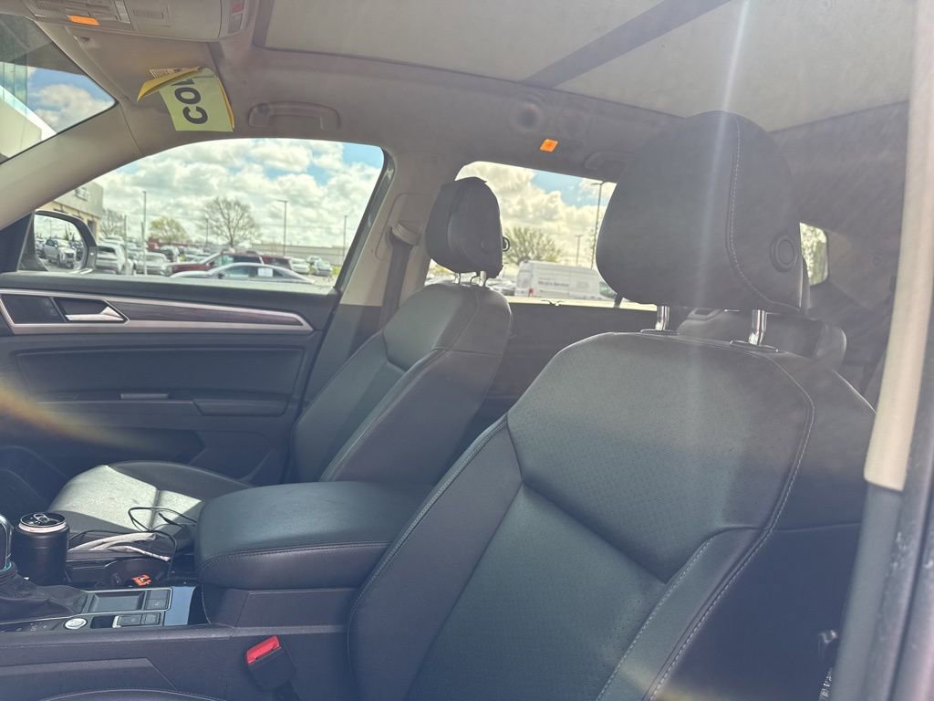 Used 2019 Volkswagen Atlas SEL image 14