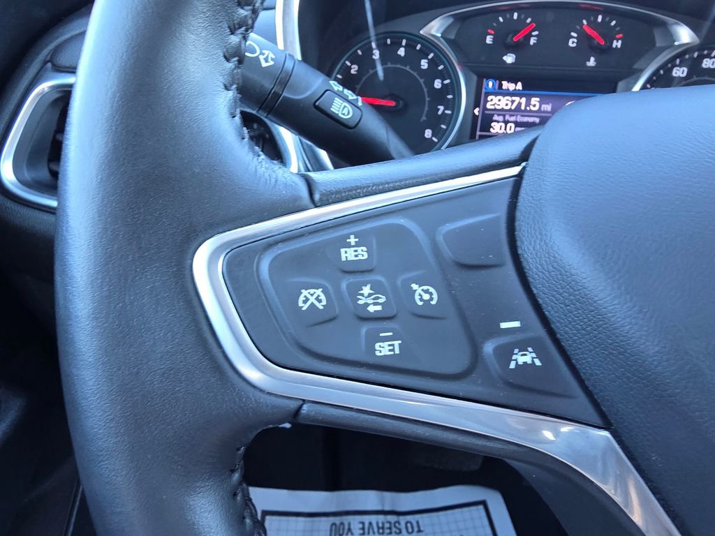 Used 2022 Chevrolet Equinox LT image 17