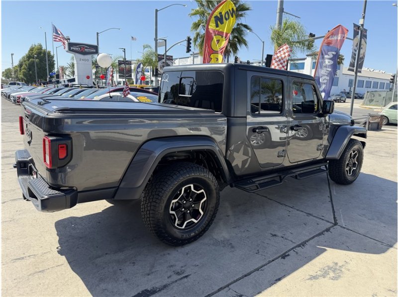 Used 2023 Jeep Gladiator Sport AWD/4WD image 51
