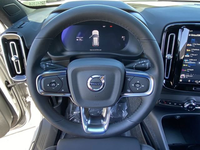 New 2025 Volvo EX40 Core w/ Climate Package image 22