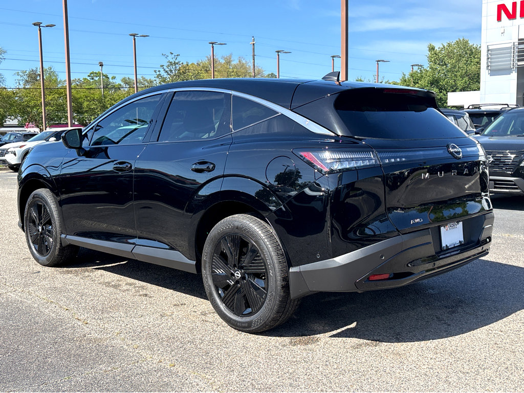 Used 2025 Nissan Murano SV image 29