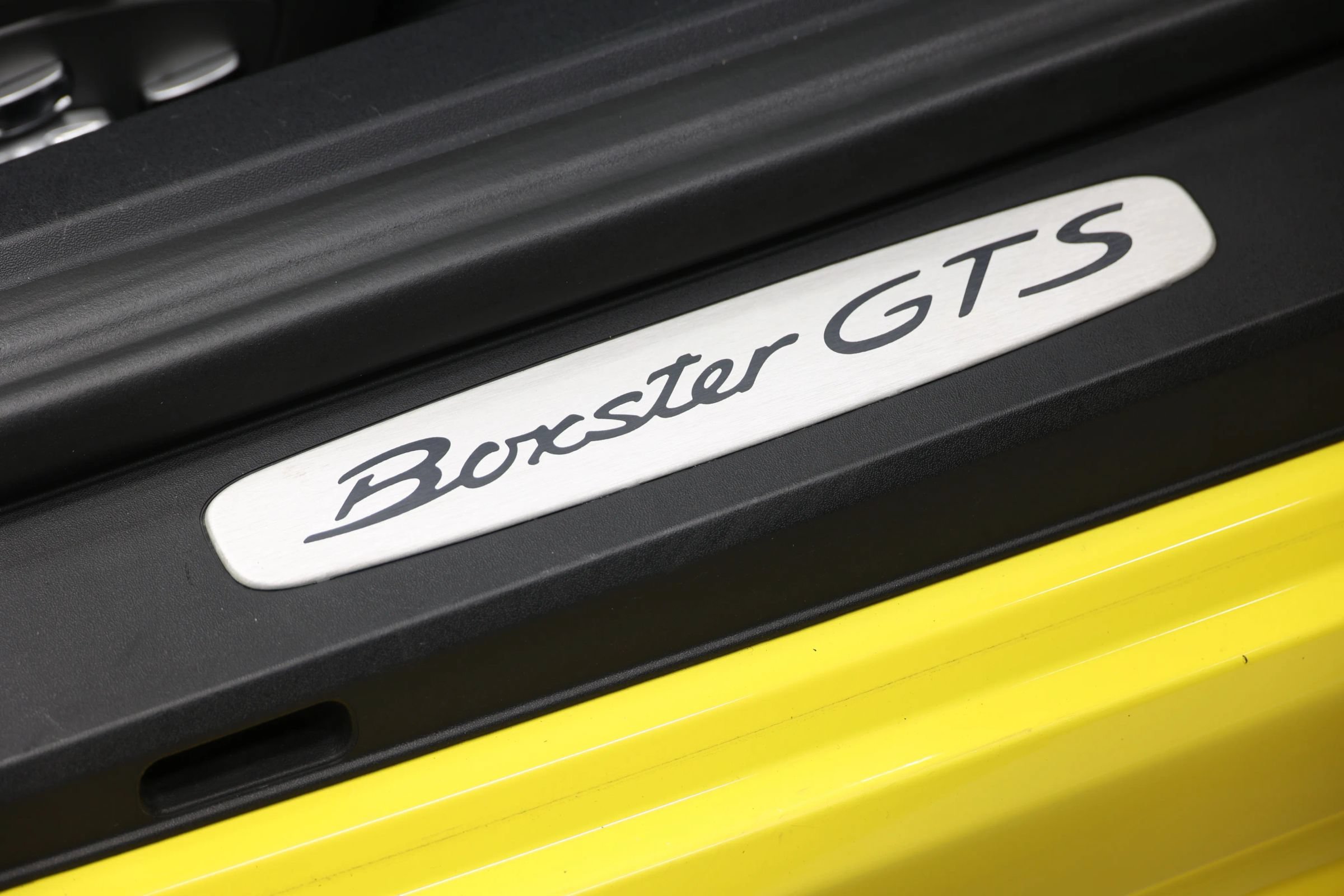 Used 2019 Porsche 718 Boxster GTS RWD image 75
