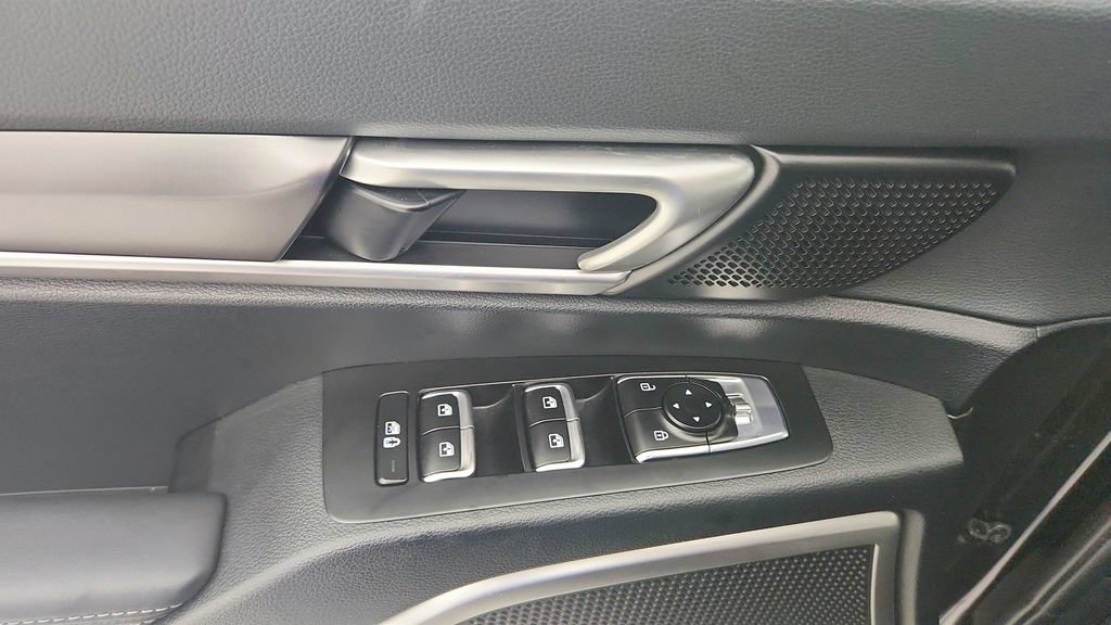 Used 2025 Kia Telluride S FWD image 24