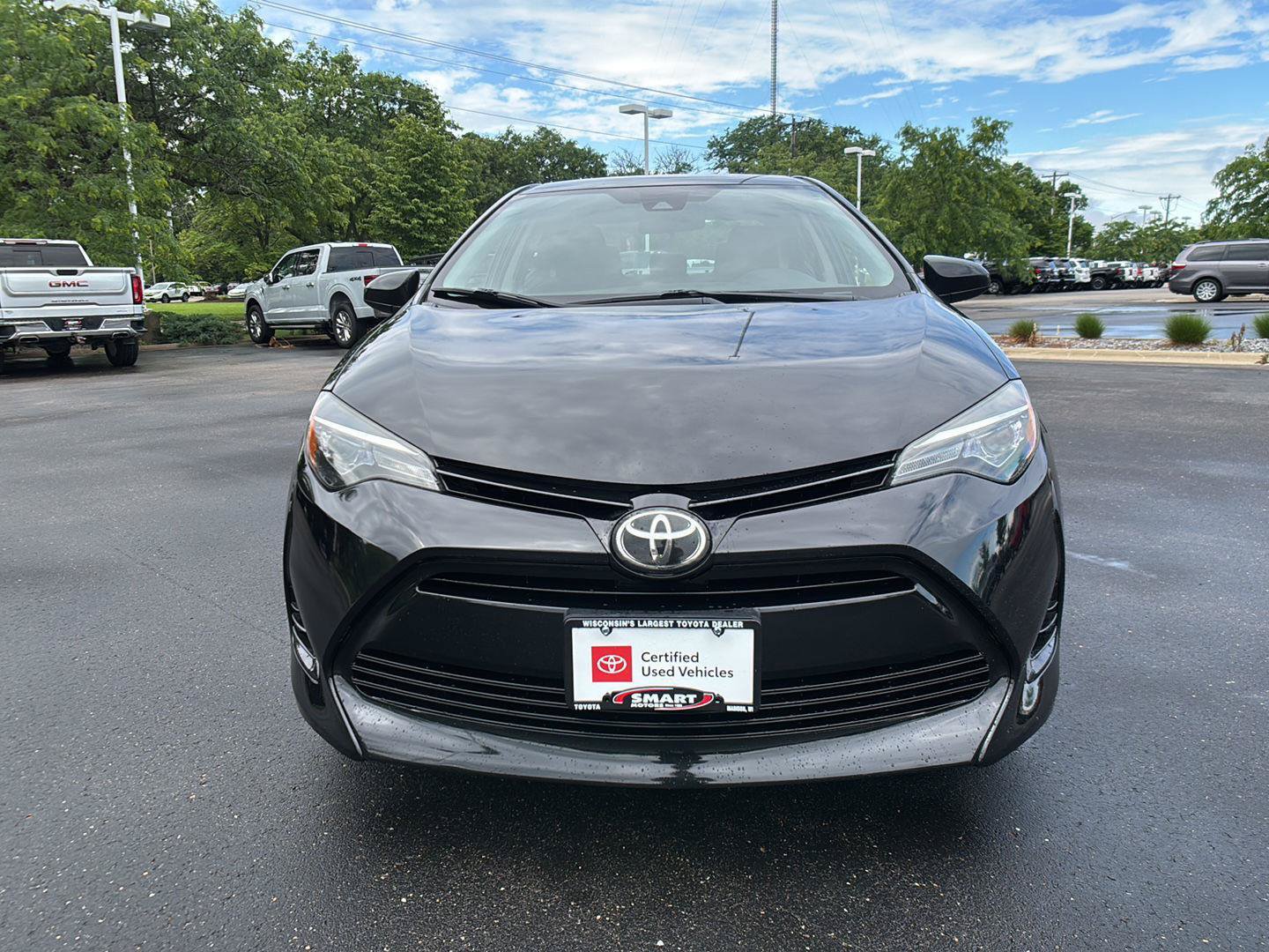 Used 2017 Toyota Corolla LE FWD image 6