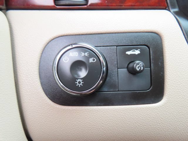 Used 2008 Chevrolet Impala LT FWD image 22