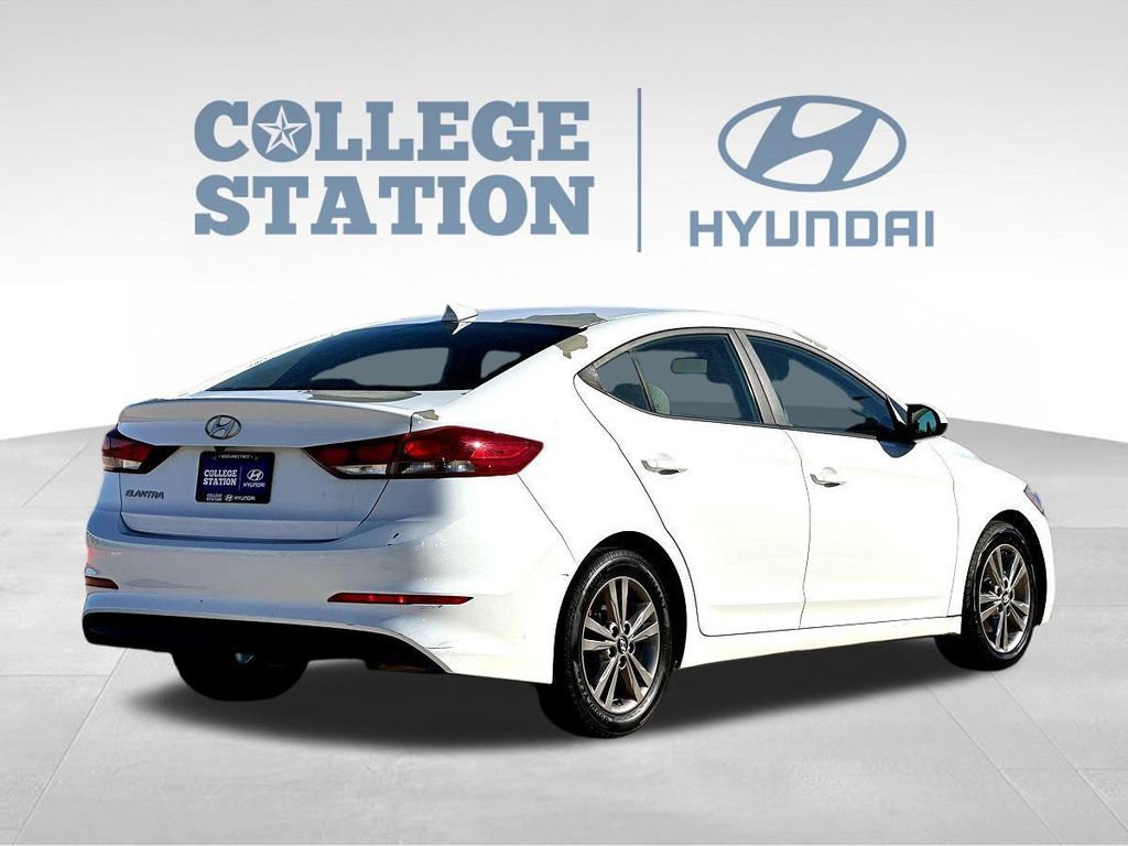 Used 2017 Hyundai Elantra SE image 10