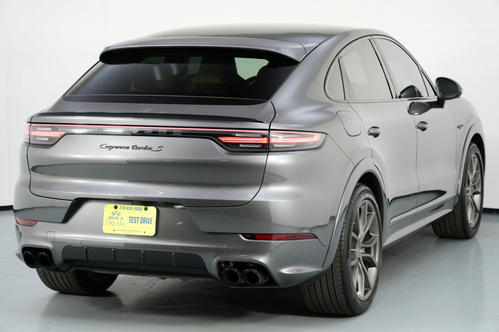 Used 2022 Porsche Cayenne Turbo S image 58