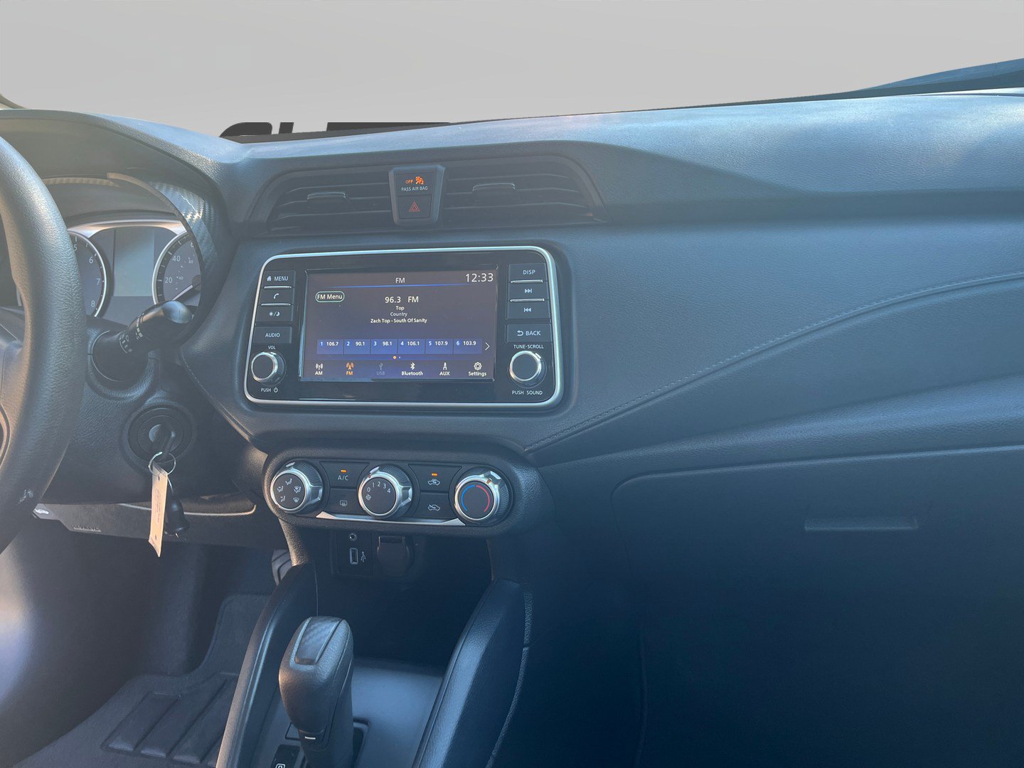 Used 2025 Nissan Versa S w/ Trunk Package FWD image 14