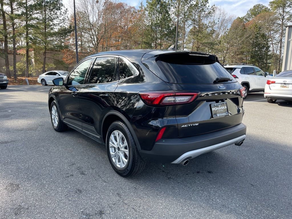 Used 2023 Ford Escape Active w/ Cold Weather Package image 7