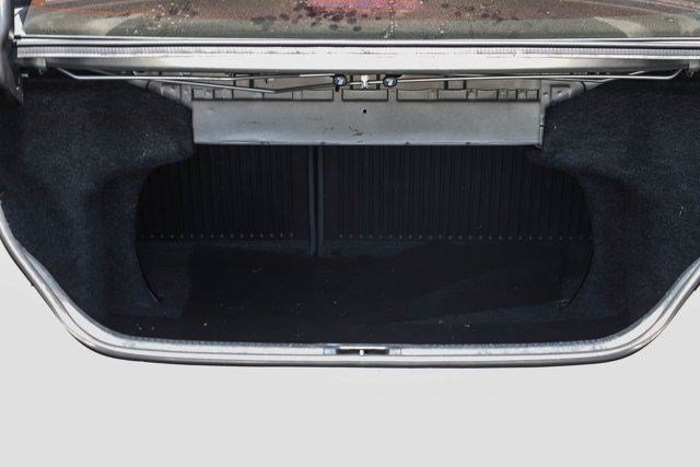 Used 2016 Toyota Camry SE FWD image 26