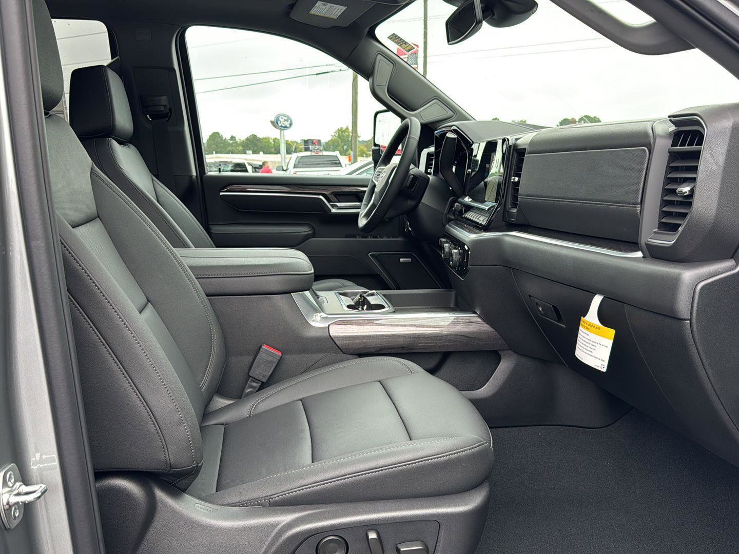 New 2026 Chevrolet Silverado 2500 LTZ w/ Trail Boss Package image 10