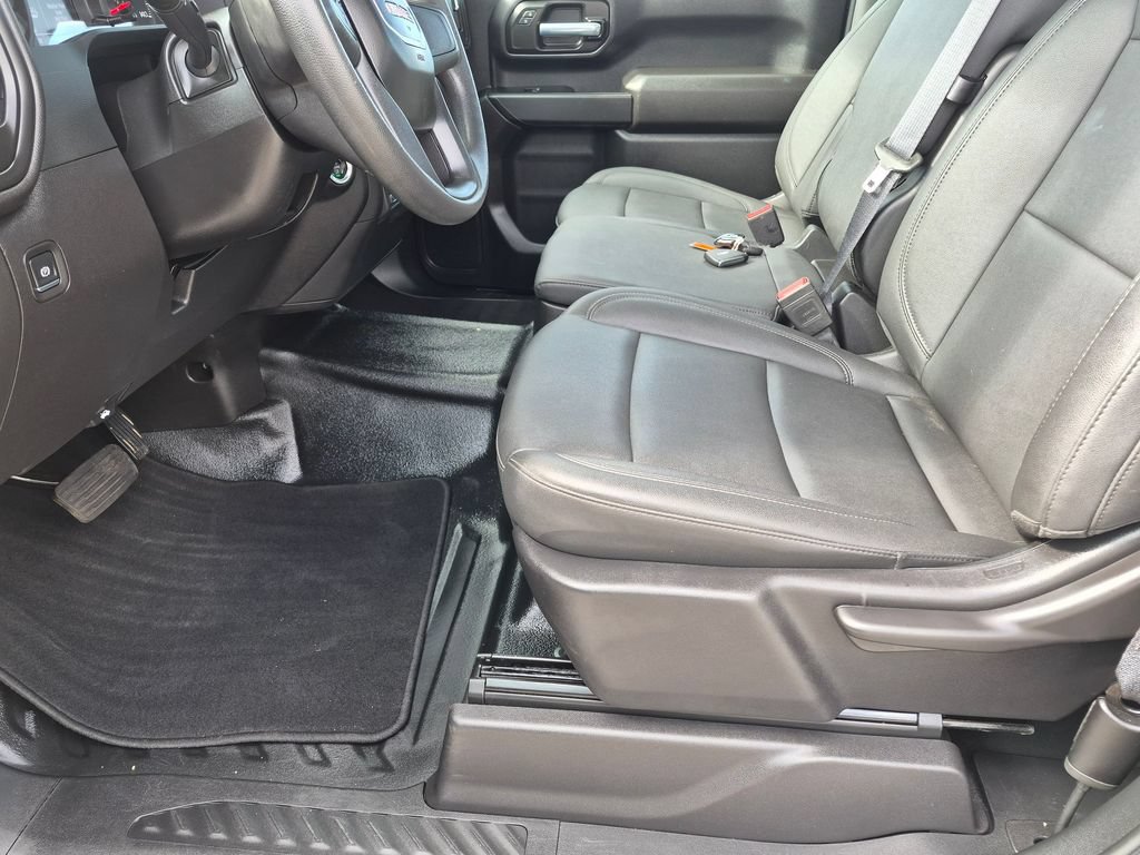 Used 2025 GMC Sierra 3500 Pro RWD image 13