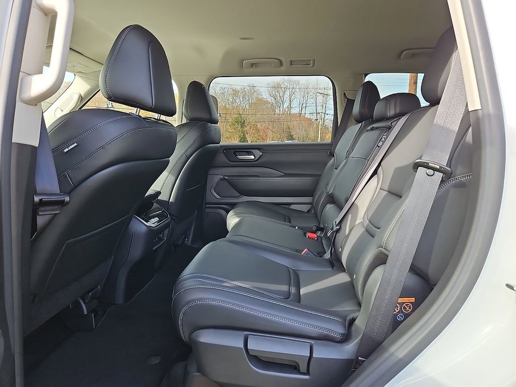 New 2026 Nissan Armada SV AWD/4WD image 10